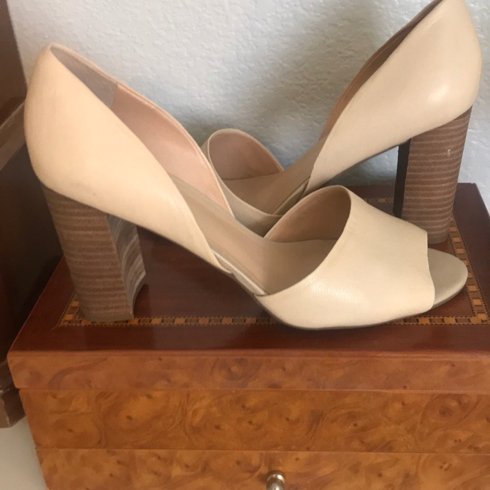 Peep toe heels